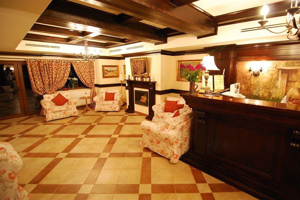 Nobillis - Carpathian Residence Peştera Extérieur photo