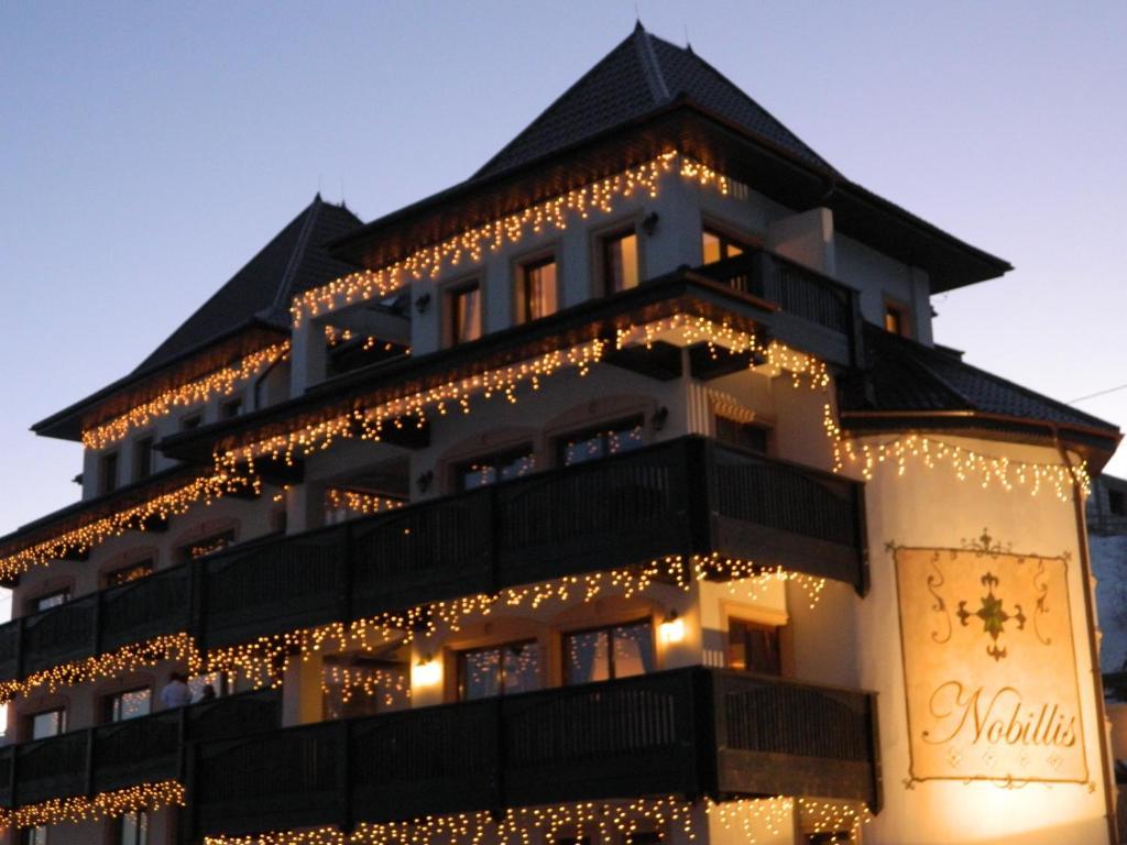 Nobillis - Carpathian Residence Peştera Extérieur photo